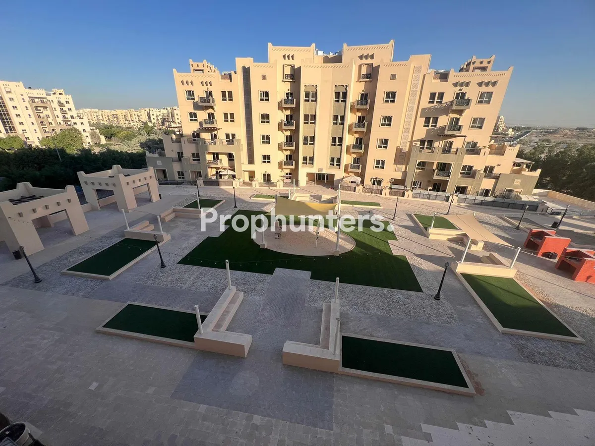 Large Specious | Rady To Move| Community View | – photo 3