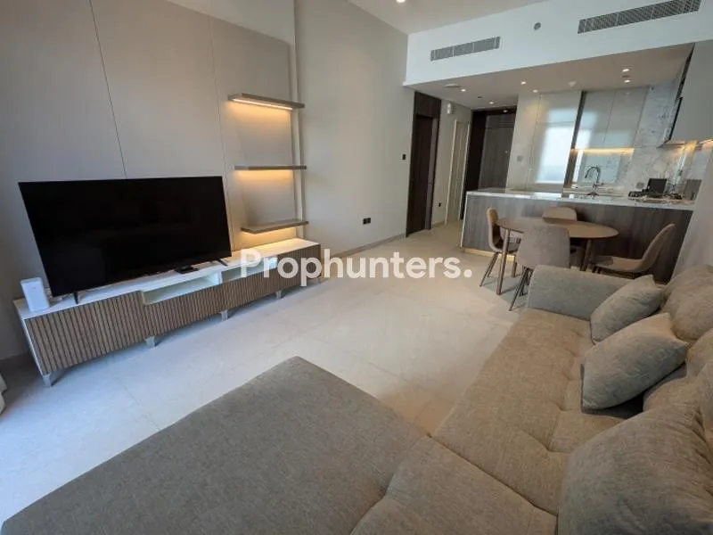 Negotiable | Fully Furnished | Bespoke Finishing – Apartment – in Stonehenge Residence
