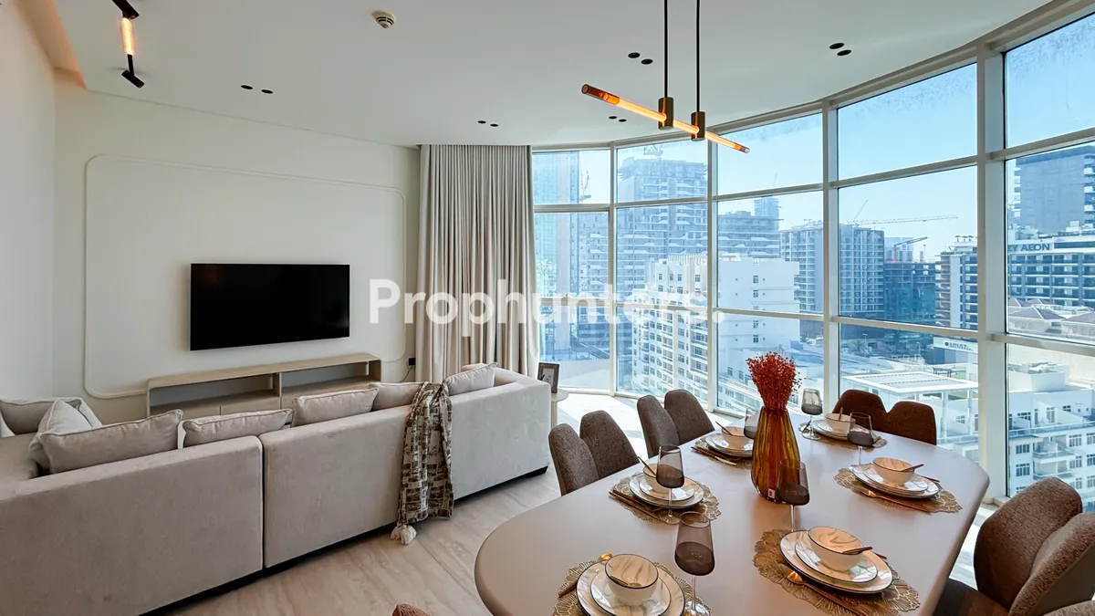 Big Layout| Modern 2 Bedroom | Prime Location – Apartment – in District 13