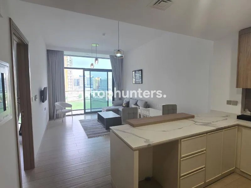Fully Furnished I Ready To Move I Facing The Park – photo 2