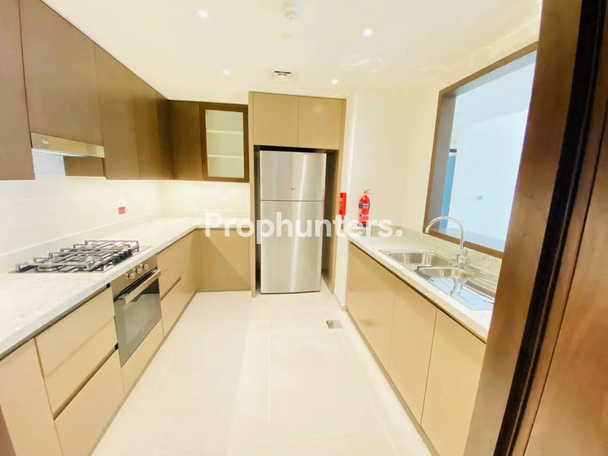 2 BEDROOM | POOL VIEW | AVAILABLE FOR RENT – photo 2