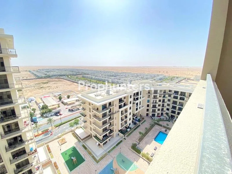 Park Facing | 2 Bedrooms | Spacious Layout |Vacant – photo 1