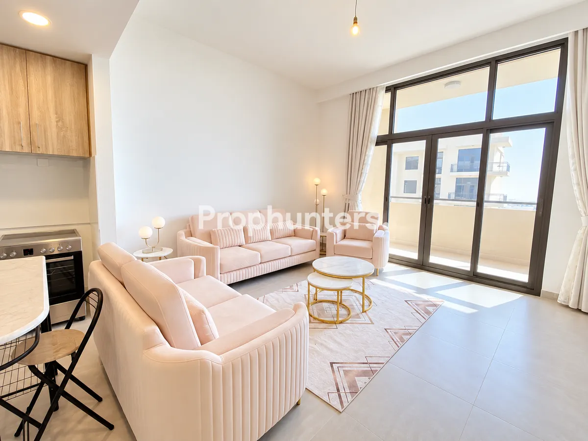 Park Facing | 2 Bedrooms | Spacious Layout |Vacant – photo 2