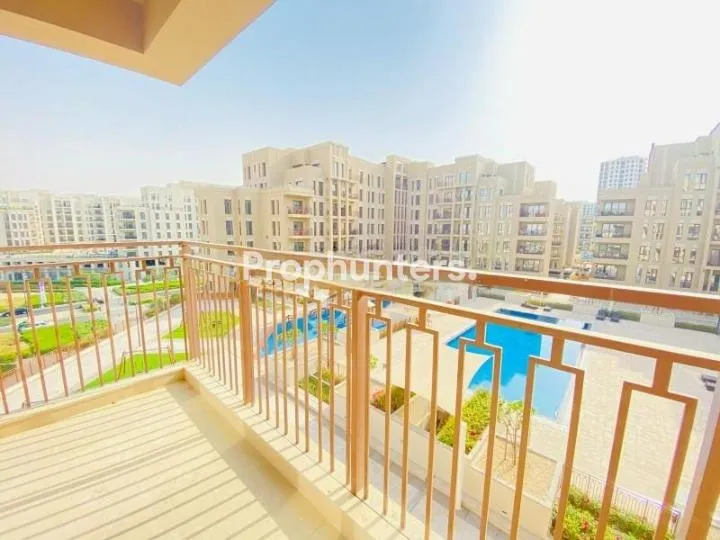 3 BEDS WITH TERRACE| POOL VIEW| VACANT| HIGH FLOOR – Apartment – in Zahra Breeze Apartments
