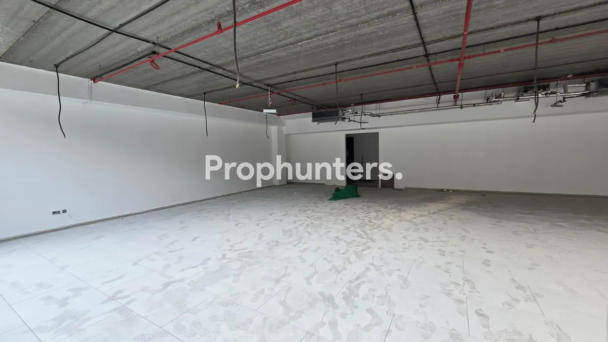 Ready to move | Premium Location | Brand New – photo 3