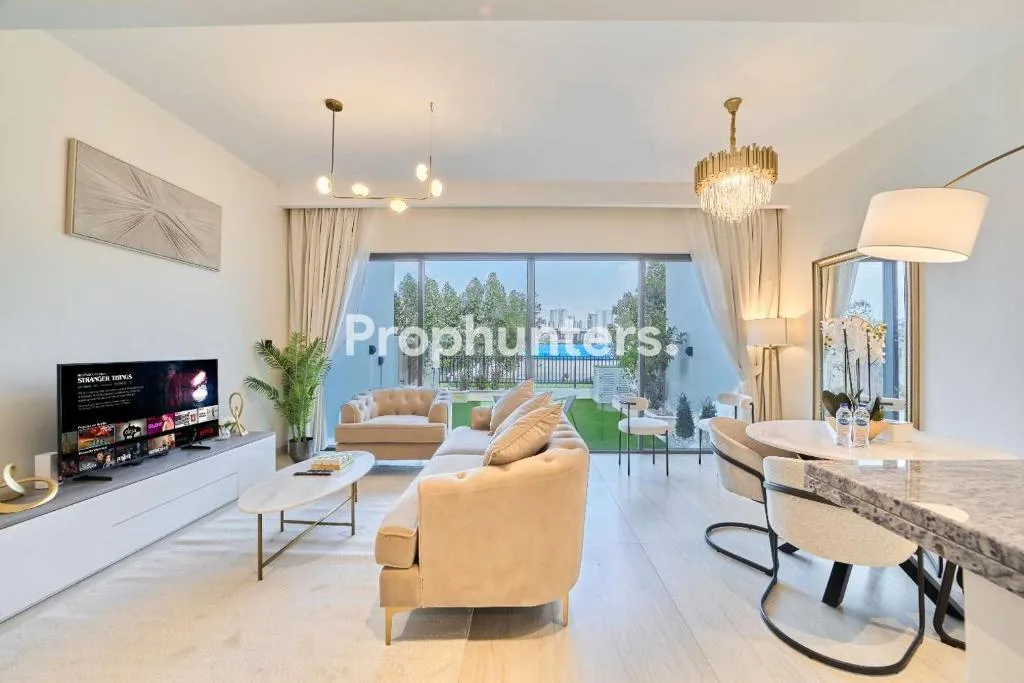 Premium Location I Water View I Vacant on Transfer – photo 3