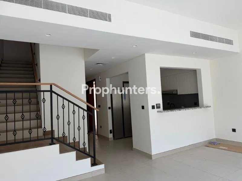Brand New | New Community | Luxury Unit – photo 2